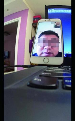 微商倒卖身份证:可冒名订房订票 失主挂失后仍能用