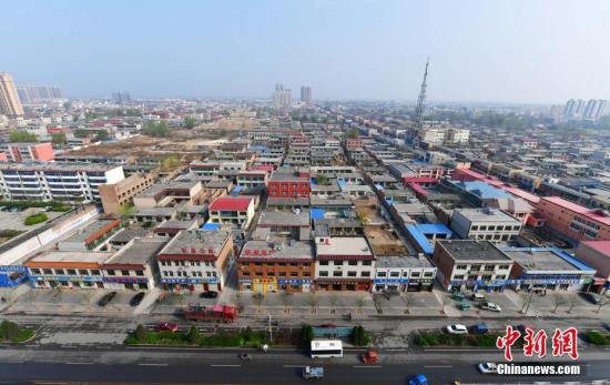 4月5日，从高空俯瞰河北容城。 <a target='_blank' href='http://www.chinanews.com/'>中新社</a>记者 翟羽佳 摄