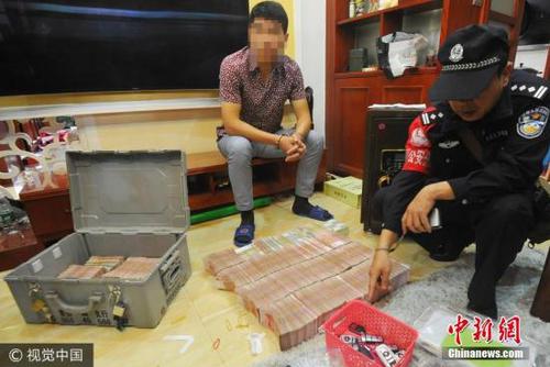 点击进入下一页