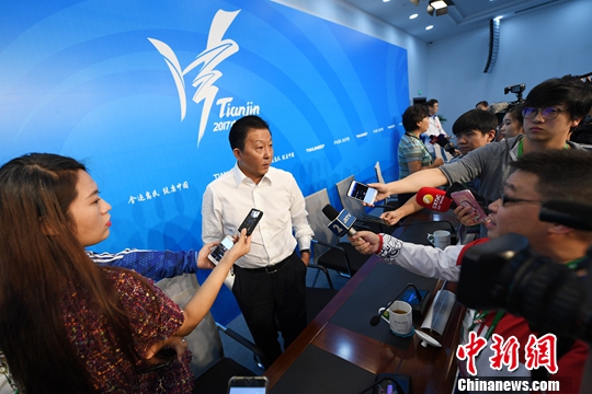 8月27日，第十三届全运会新闻发布会上，国家体育总局副局长李颖川表示，希望这是一届“干干净净”的全运会。 天津全运会开幕前夕，赛风赛纪问题再次受到外界关注。李颖川指出，国家体育总局在本届全运会已经结束的比赛中共计派出了五个督导组进行赛风赛纪监督，一经发现问题立即严肃处理。<a target='_blank' href='http://www.chinanews.com/'>中新社</a>记者 武俊杰 摄