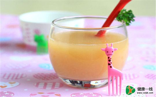 酒后护肝 来杯梨藕汁