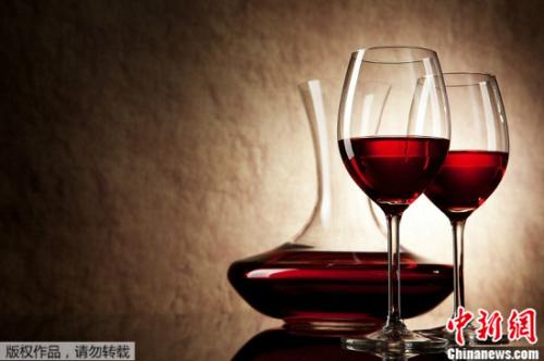 资料图:葡萄酒。 点击进入下一页