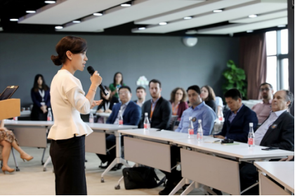 点击进入下一页