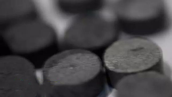 中国发现超级金属