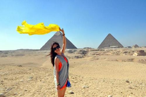 准妈妈怀孕8个月跳肚皮舞