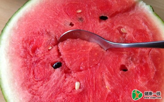 进入秋季就不能吃西瓜了？