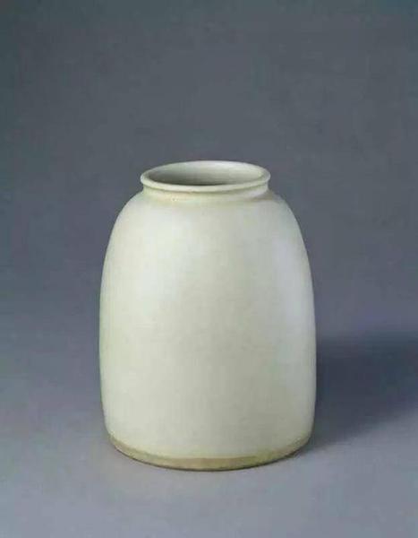 白釉罐，隋