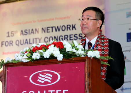 中国东阿阿胶股份有限公司总裁秦玉峰