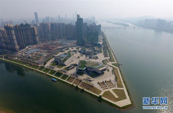 W020170924541183076157