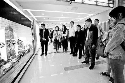 点击进入下一页