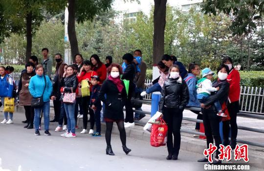 寒潮侵袭青海省大部地区多地发布寒潮黄色预警