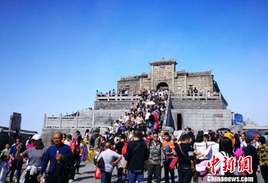 南岳衡山景区双节迎客63.62万乡村特色游受青睐