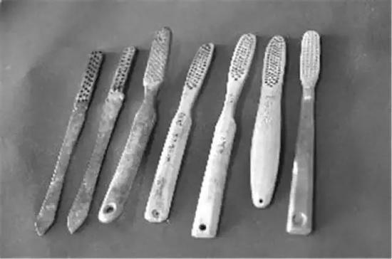 牙刷，内蒙赤峰辽国墓葬出土