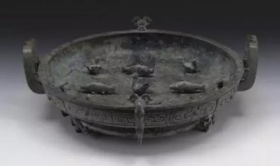 春秋早期，子仲姜盘，上海博物馆藏