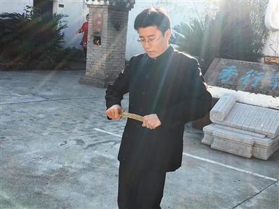 点击进入下一页