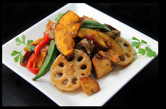 女性吃秋藕有什么好处？可预防4种常见疾?。ㄍ计丛矗菏泳踔泄? data-link=