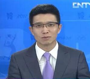 央视主播再现金句:该加衣服加衣服 别等我来敲门