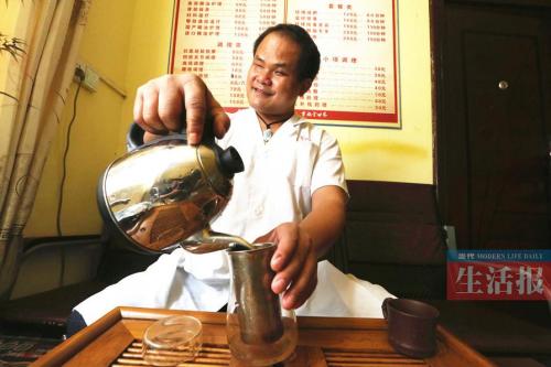 点击进入下一页