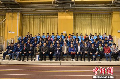 参与活动人员合影。 <a target='_blank' href='http://www.chinanews.com/' >中新网</a> 翟璐 摄