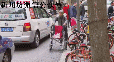 记者调查共享单车乱停放:员工接受采访被当场开除