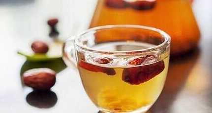 冬季喝这些茶 滋补又驱寒！