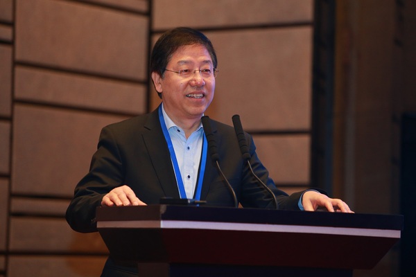 绳立成副主任发言