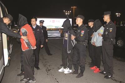 点击进入下一页