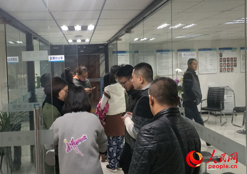 居民投诉暖气不通 物业:你们爱去哪起诉就去哪起诉