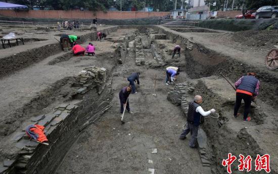 明朝藩王住所被挖出 有天井有灶台