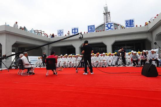 点击进入下一页