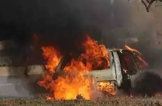 长沙隧道小车自燃