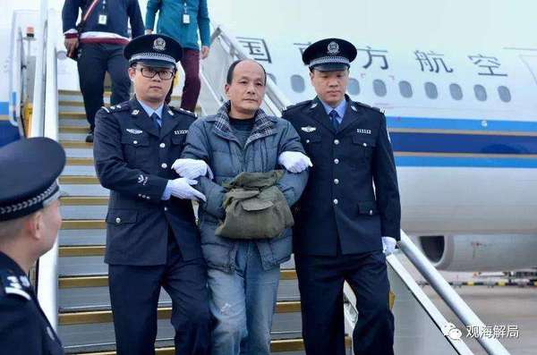 百名红通周骥阳归案2