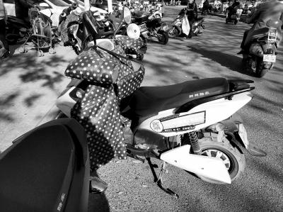 骗局！买电动车交首付广告费抵月供? 警方介入调查