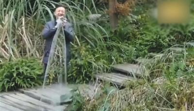 点击进入下一页