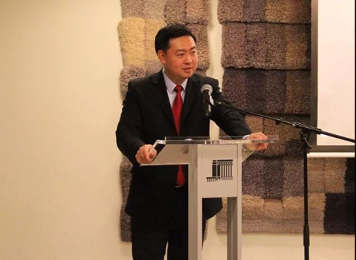 陈立大使致辞。