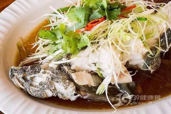 女性多吃哪些食物能补充雌激素？