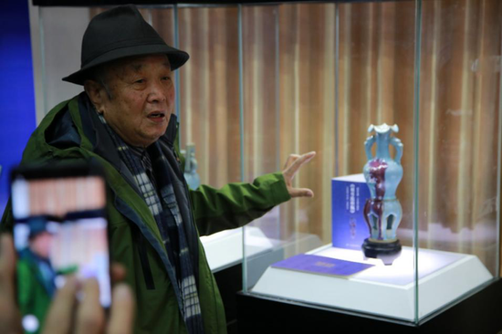 河南省文物考古研究所研究员、中国艺术品收藏家协会首席专家赵青云点评作品