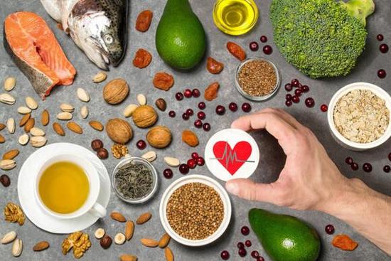 高血压人群必看！营养学家力荐降压食物