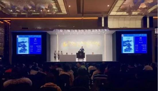 保利华谊（上海）2017秋季艺术品拍卖会的总成交额将有望突破10亿元（预计）。