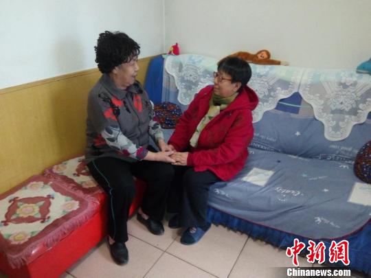 不久前，老军营十个社区启动微帮站，组建微帮队，为居民提供帮助，“女儿团”就是其中的一支。受访者提供