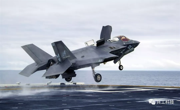 媒体:别被名称给唬了 日本实际上已建成航空母舰