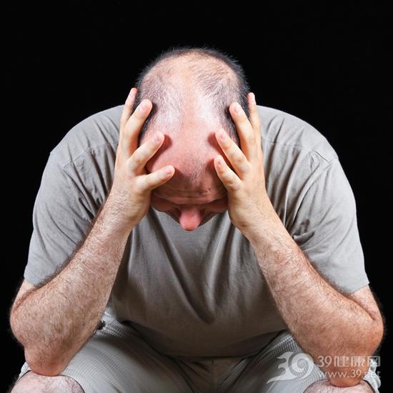 年关将至压力大 哪些人最爱脱发？