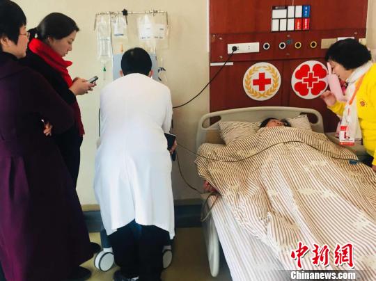 捐献者需要打五天的动员剂之后才能进行造血干细胞的采集 李林蔚 摄