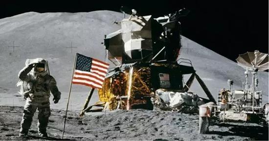 美国一私企完成太空壮举 告诉我们中美差距有多大