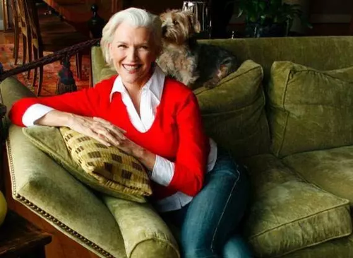 60岁拍裸照63岁拍孕妇照 马斯克的妈更是狠角色