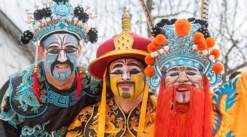 这个德国小镇居民自称是中国人 还在春节狂欢游行