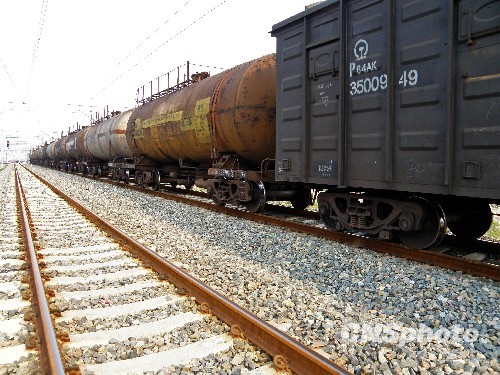 资料图：铁路货送。