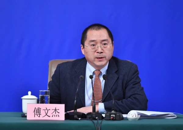 （8）全国人大相关负责人就“人大监督工作”答记者问