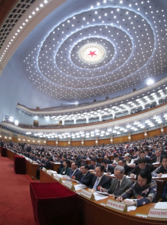 （10）十三届全国人大一次会议举行第四次全体会议