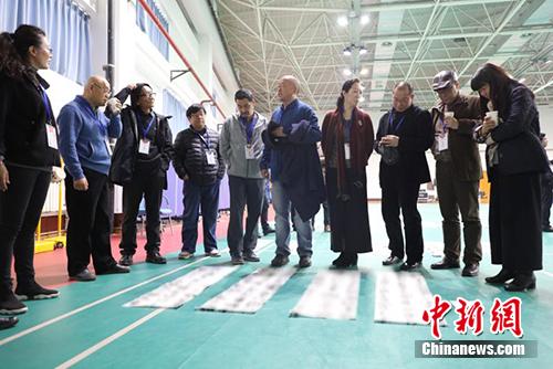 点击进入下一页